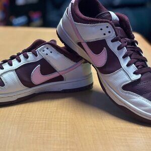 Men's Nike Valentine Dunks